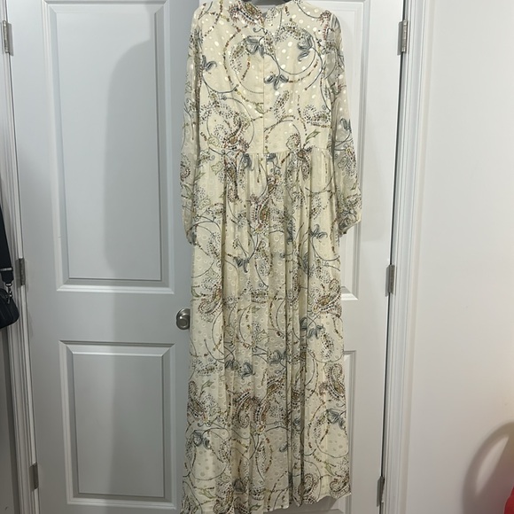 Mikael Aghal cream and paisley gown - Picture 4 of 4